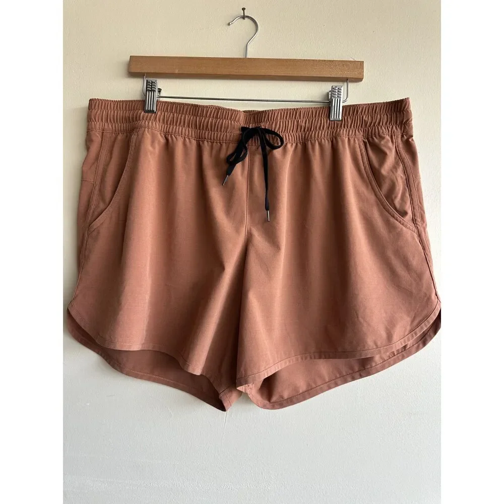 Columbia Men’s XL Terracotta Performance Fishing Shorts 5” Stretch Quick Dry